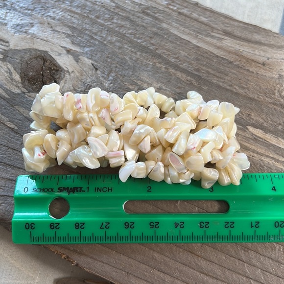 VINTAGE 1950s Sea Shell stretch cuff bracelet - Picture 13 of 16